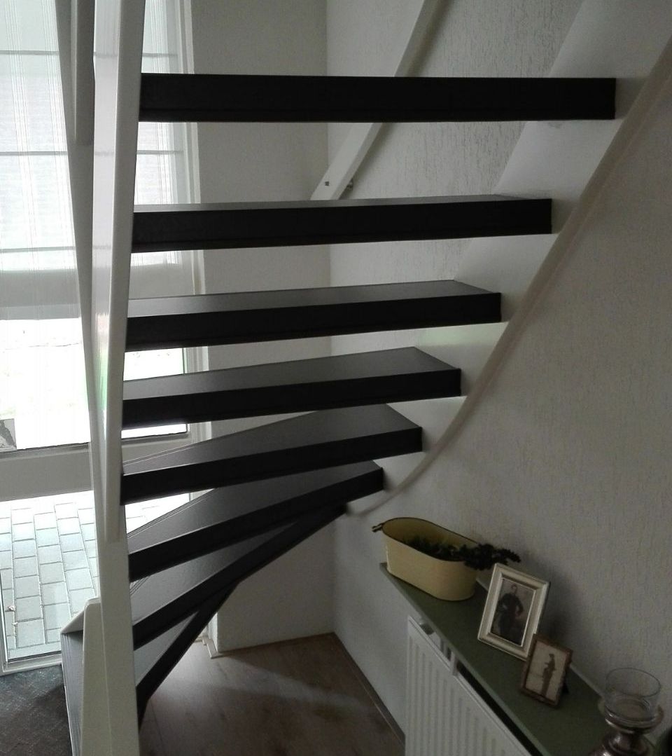 Open trap zwart en wit